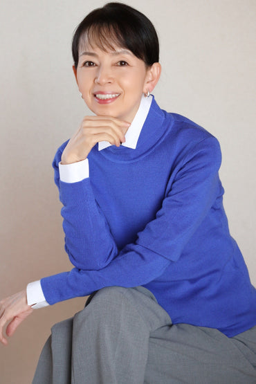 Nana Okada "Seishun no Sakamichi / Saka no Tochuu de" (7-inch vinyl single)