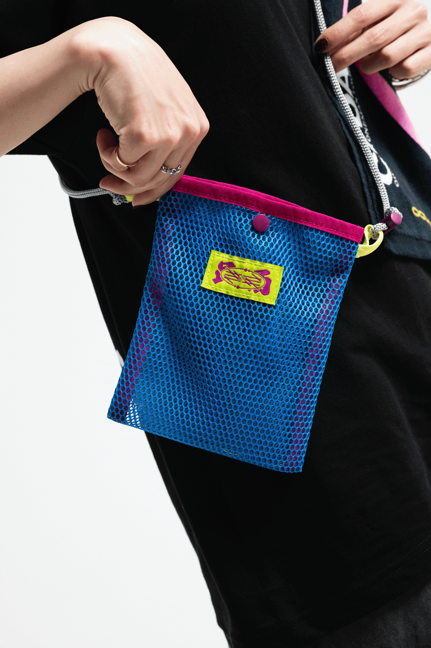 OddRe: Mesh Sacoche