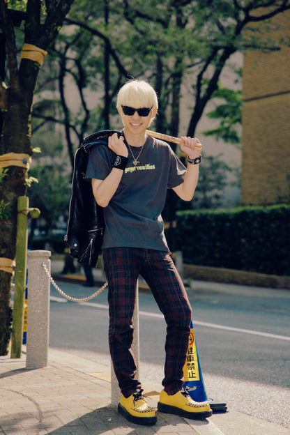 PUFF PRINT LOGO T-shirt Charcoal Black - Medium (JP Size) [go!go!vanillas]