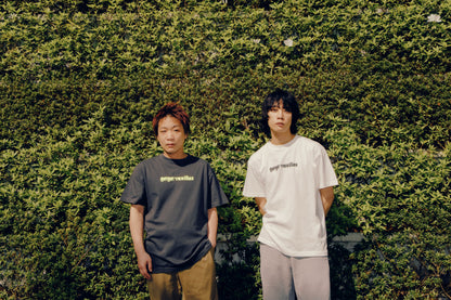 PUFF PRINT LOGO T-shirt Vanilla White - Large (JP Size) [go!go!vanillas]
