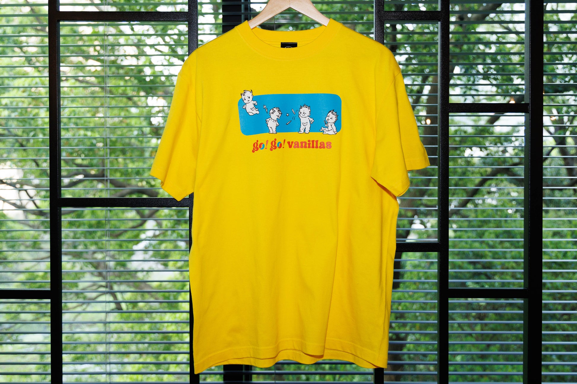 READY STEADY go!go! vol.10 in Seoul T-shirt Yellowk - Medium (JP Size) [go!go!vanillas]