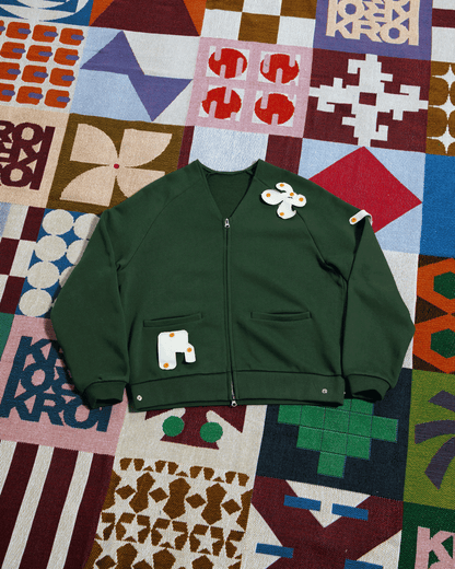 【M】Button Patch Sweat cardigan
