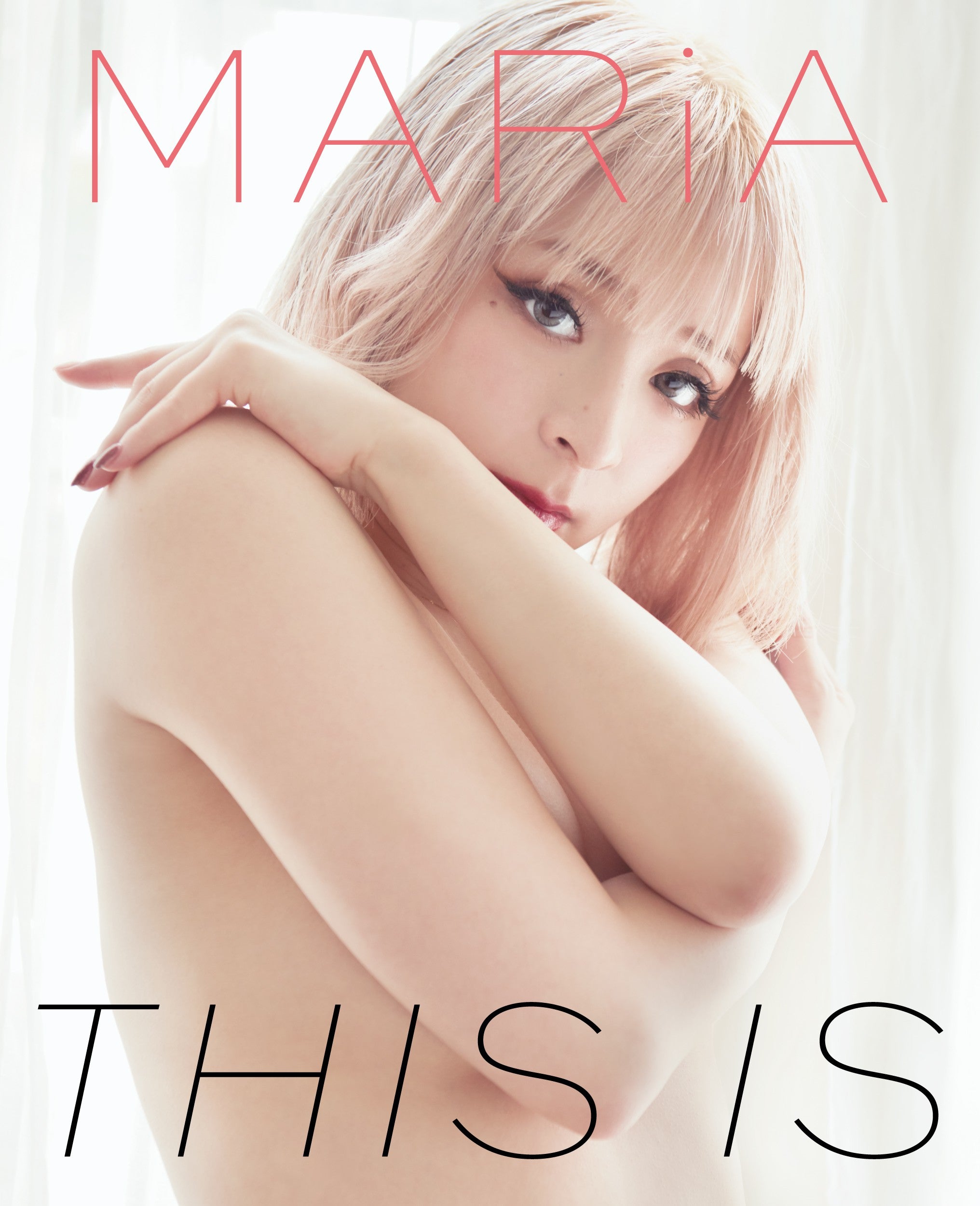 【直筆サイン】THIS IS : MARiA写真集 直筆サイン】THIS IS : MARiA写真集 - メルカリ アート・デザイン・音楽